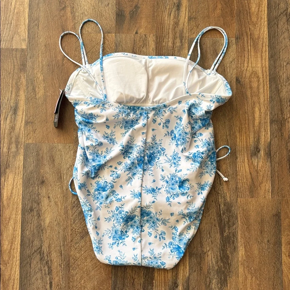 Wild Fable Blue and White Floral Extra High Leg Cheeky One Piece Swimsuit XL New